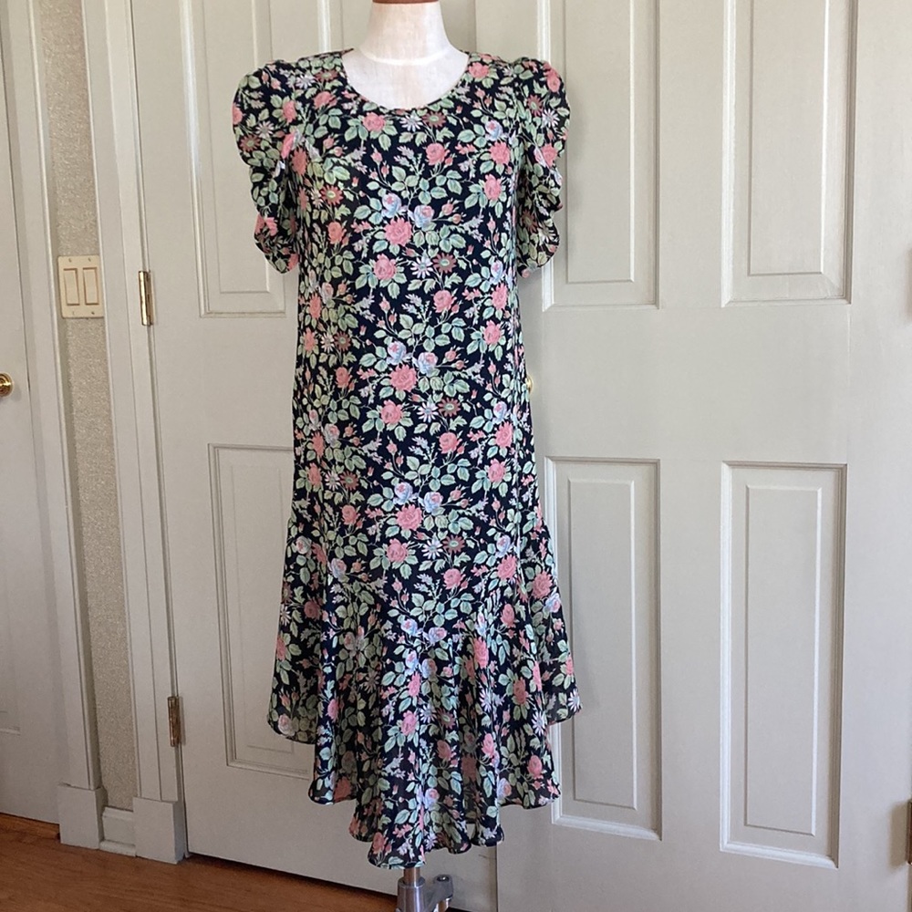 Gorgeous Liberty House Hawaii vintage dress from the 70’s size 4
